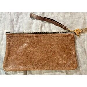 Moss Mills Anthro Brown Leather Clutch Wristlet Four Leaf Clover Charm Small